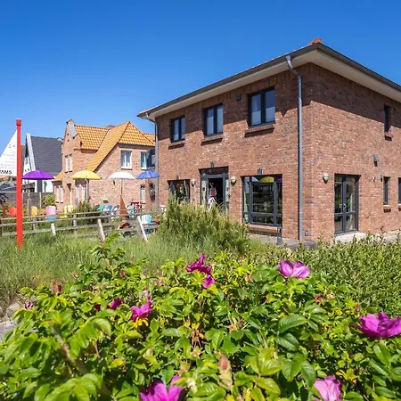Dorfplatz Dorfplatz Olsdorf